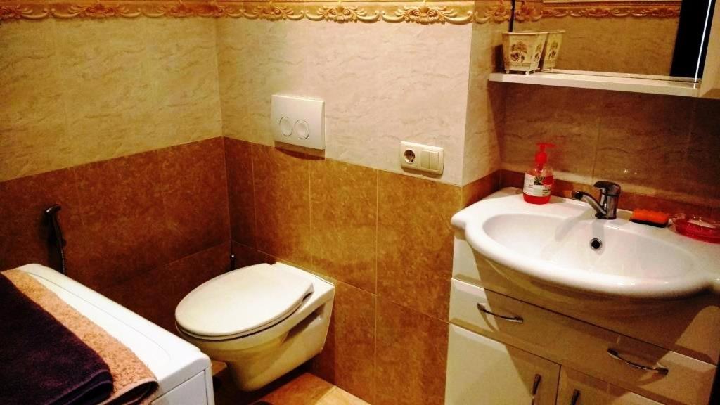 Апартаменти Комната в двухкомнатной Київ Екстер'єр фото